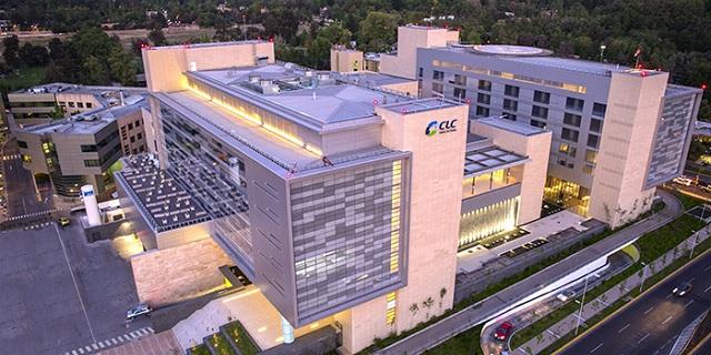 Si queremos menos impuestos para crecer más, démosles a los chilenos la garantía de que los negocios han de estar en las mejores manos, manos de profesionales.