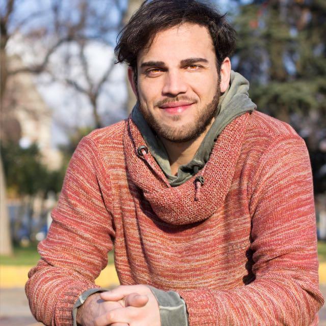 Esteban Encina, académico de la Escuela de la salud Pública de Universidad de Chile, es uno de los principales responsables de esta iniciativa.