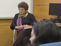 Jelin durante el taller "Memorias y Subjetividades"