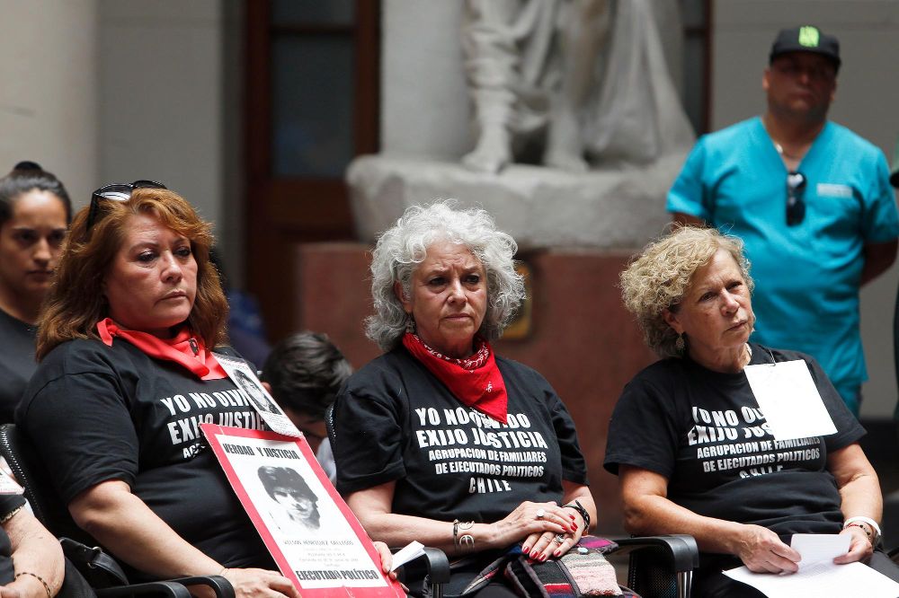 A través del decreto 119 del Ministerio Secretaría General de la Presidencia, se estableció el 30 de octubre como el Día Nacional del Ejecutado Político.