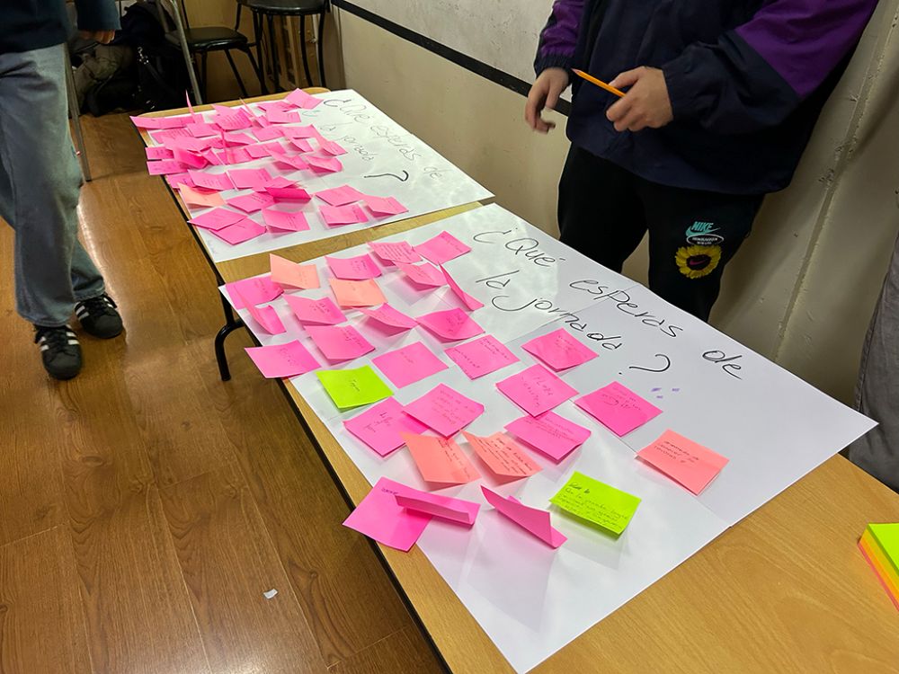 "Resulta de suma importancia que este lazo se repita con las siguientes generaciones para seguir generando proyectos medioambientalistas", añadió Makarena Torres.