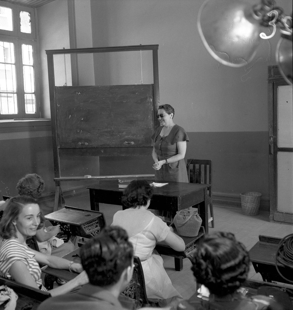 A través de esta acción, la Universidad de Chile pretende reconocer y hacer un acto de reparación patrimonial, vinculado al reconocimiento que debe la institución por este invaluable aporte.