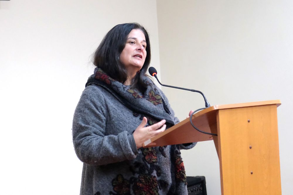 La subdirectora de la Escuela de Salud Pública, Lorena Rodríguez, destacó que la ceremonia de finalización del proyecto “es un hito más, no es el cierre total”.