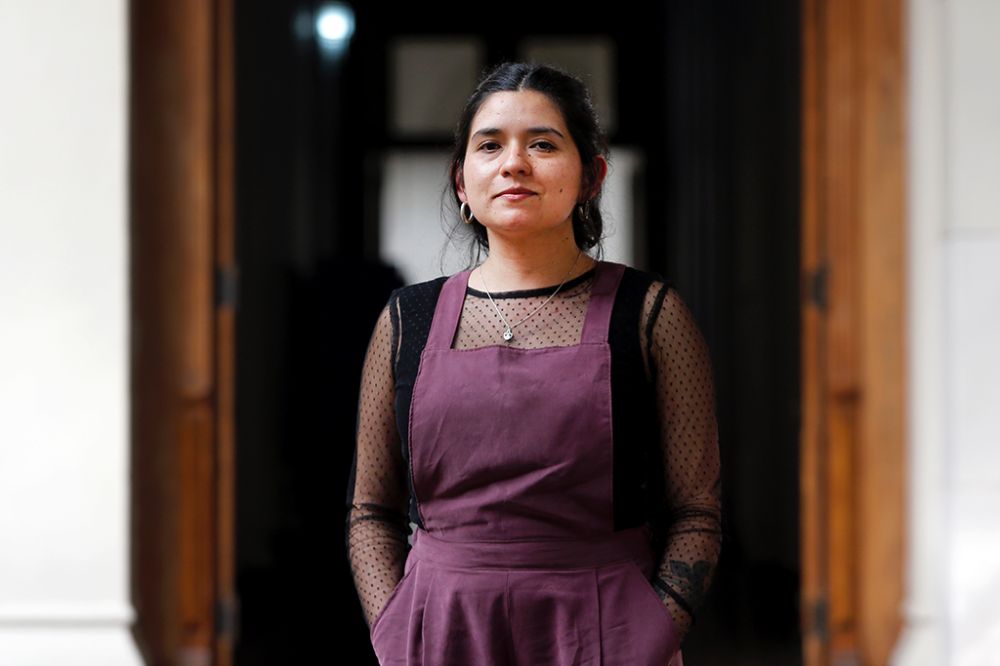 Belén Fernández Llanos, premiada en la categoría Literatura 2020, por su obra “Ella estuvo entre nosotros”.