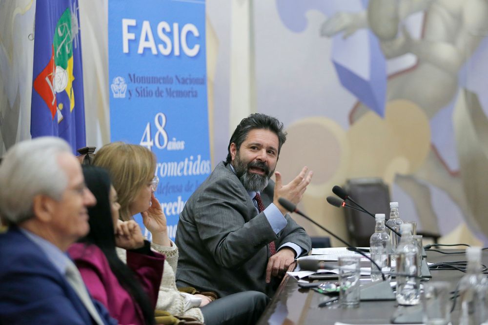 “Si no hubiera sido por las organizaciones sociales, la impunidad hubiera tenido éxito”, relevó el coordinador académico de la Cátedra de Derechos Humanos, Claudio Nash.