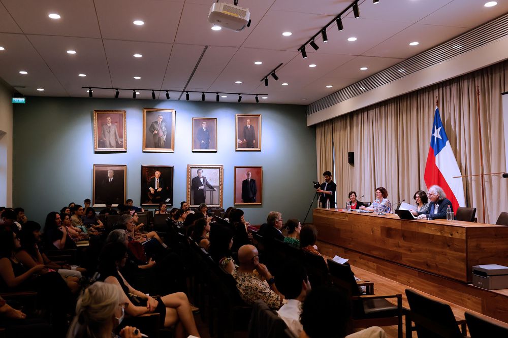 "Soy antropólogo, especializado en el estudio de la música y de eso no me interesa tanto saber si está bien o no interpretada, sino que me interesan las relaciones entre las personas, la música como un hecho social". 