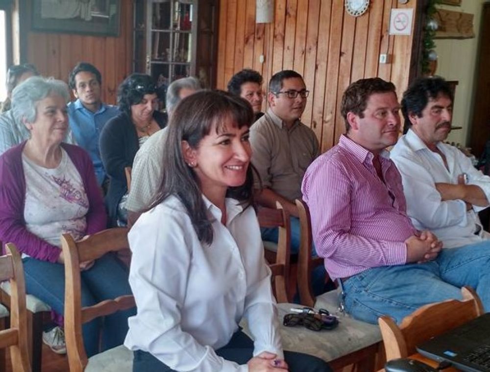 El proyecto se realizó en Frutillar en la Región de Los Lagos y su objetivo fue revalorizar el vinagre de manzana producido por los  pequeños agricultores como alternativa de desarrollo.