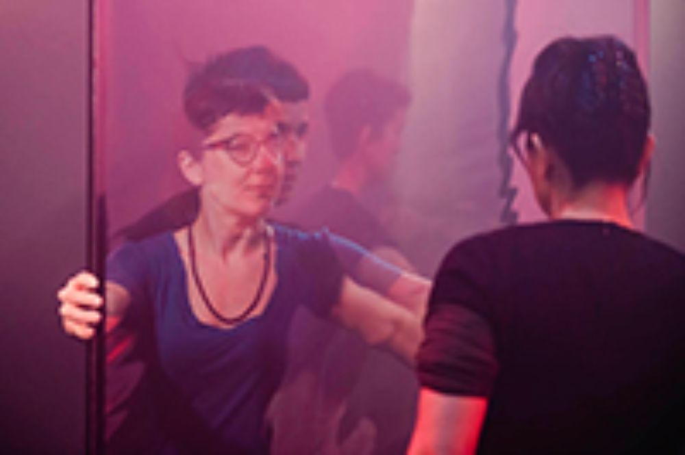 "Decisiones compartidas" tendrá funciones hasta el 25 de enero, de jueves a sábado, en Sala Santa Elena. Fotografía: Caro Hintze.