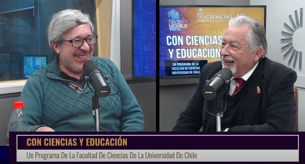 Dr. Víctor Muñoz junto al Decano, Dr. Raúl Morales