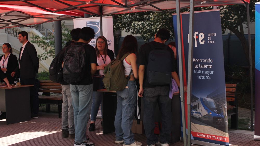 Feria Laboral de Ingeniería Civil U. de Chile 2025