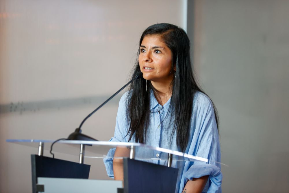 La directora (s) de Plataforma Cultural, Macarena Alarcón, resaltó la relevancia de los aportes del biólogo.