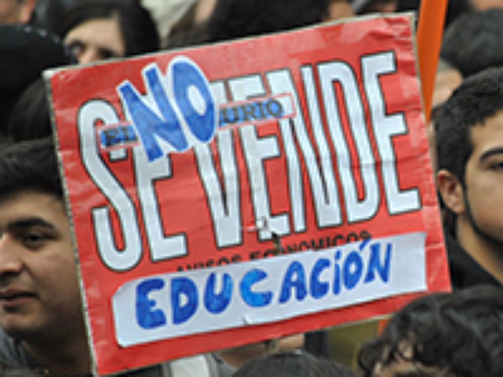 ¿Qué tornos dejaron de girar con los estudiantes secundarios?