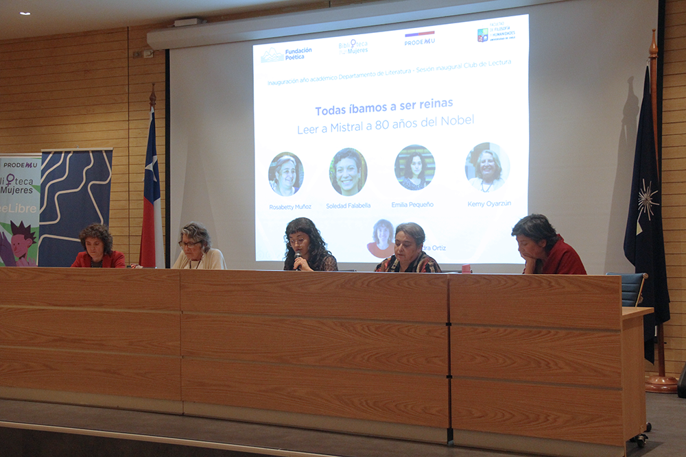 Poetas y académicas celebraron primer Día Nacional de Gabriela Mistral