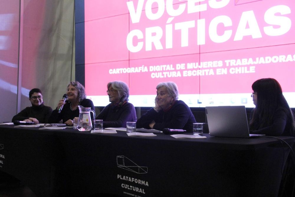 Proyecto Voces Críticas lanzó sitio web que reúne la vida y la obra de críticas literarias chilenas