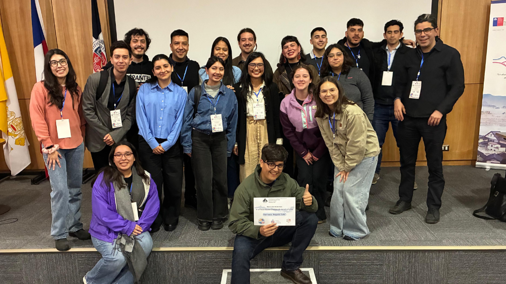 En GSEV 2025, las y los integrantes del Departamento de Geofísica (DGF), el Centro Sismológico Nacional (CSN) y el Centro Avanzado de Tecnología para la Minería (AMTC), presentaron más de 30 trabajos de investigación.