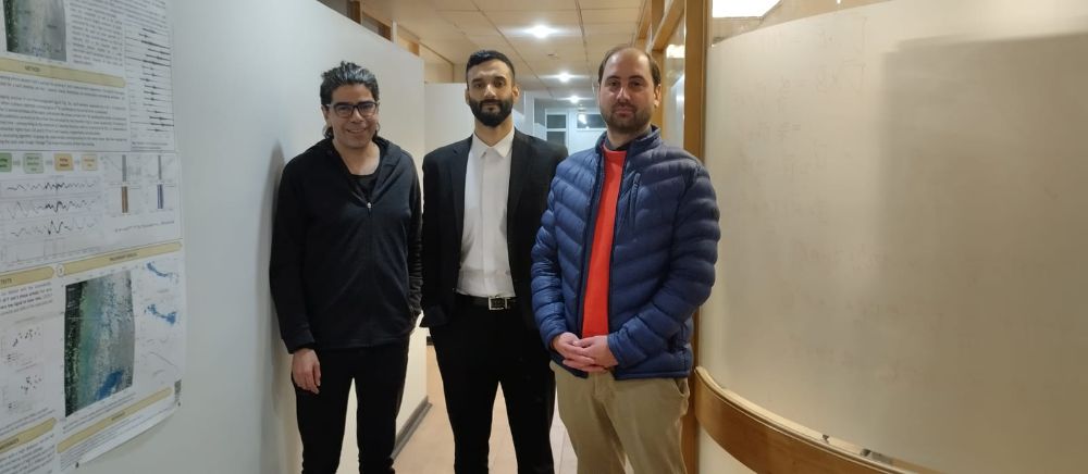 Los investigadores de la Universidad de Chile, Sergio Ruíz; de la Universidad de Exeter, Inglatera, Jawad Fajaz; y de la Universidad de Los Andes, Rodrigo Astroza. 