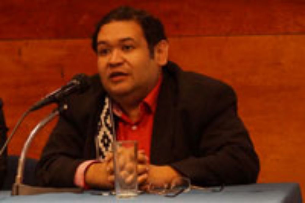 Salvador Millaleo, abogado de la Universidad de Chile y Doctor en Sociología de la Universidad de Bielefeld (Alemania).