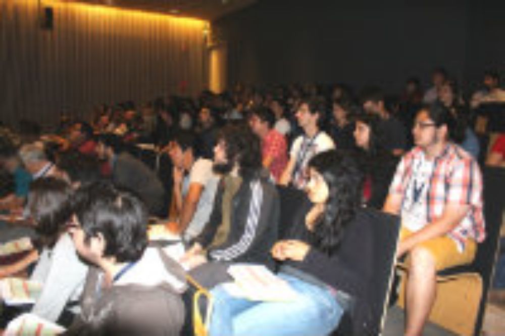 Éxito de convocatoria tuvo el primer Simposio de Tectónica Sudamericana.