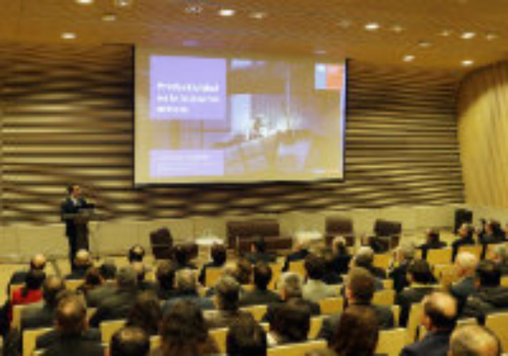 Ministro de Economía, Fomento y Turismo, Luis Felipe Céspedes.