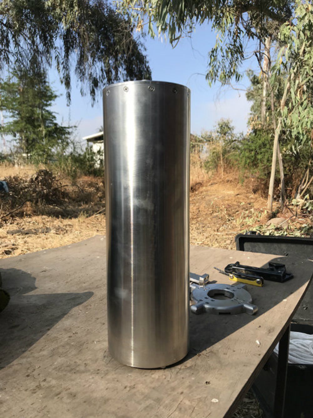 El barehole tiene mayor sensibilidad  para registrar sismos pequeños.