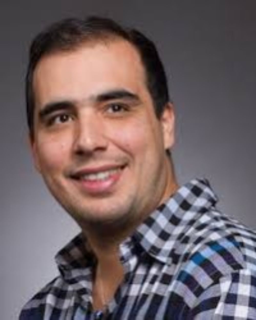 Andrés Escala, académico y director del Departamento de Astronomía de la FCFM.