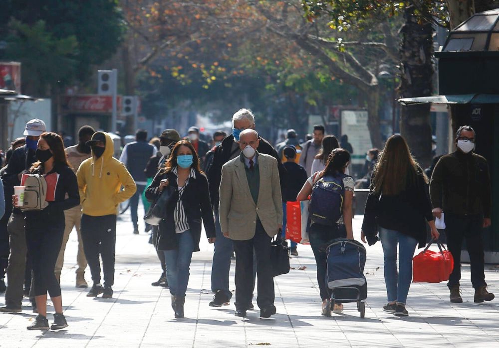 La movilidad a nivel país se redujo aproximadamente la mitad de lo conseguido durante los primeros meses de pandemia durante 2020. 