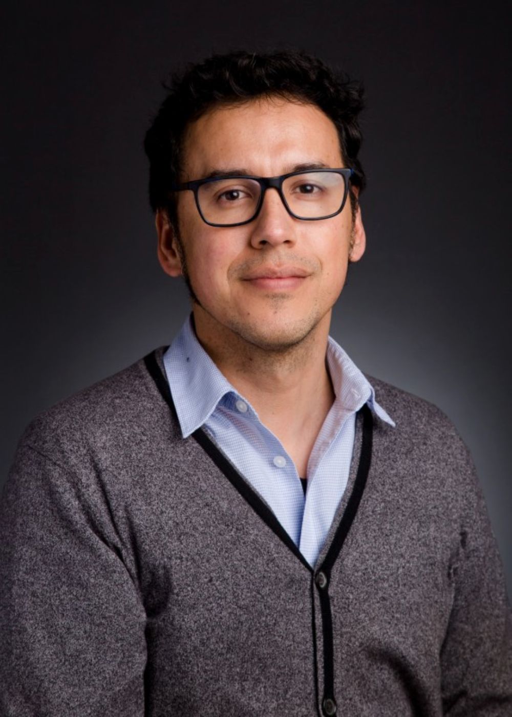 El Prof. Humberto Palza del Departamento de Ingeniería Química, Biotecnología y Materiales.