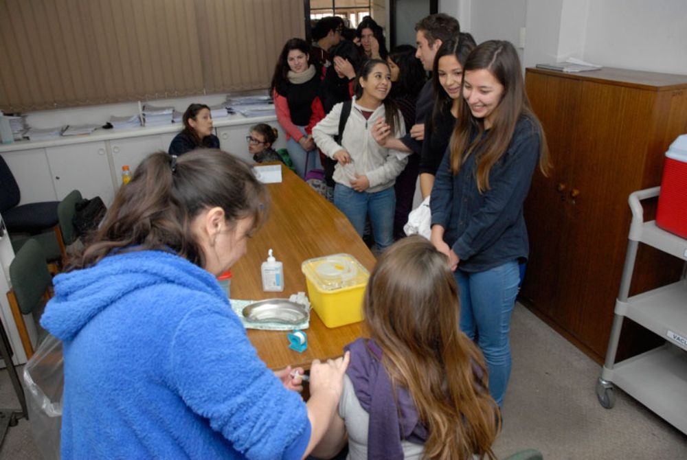 Seguros de salud estudiantil