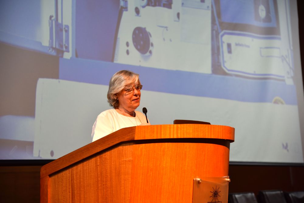 Carmen Larrañaga: "estamos abriendo nuevos espacios de acercamiento científico y académico más flexibles y fluidos"