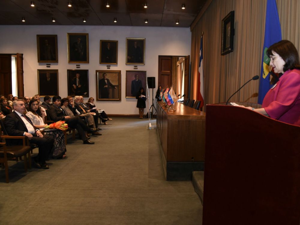 La doctora Carmen Castillo, ministra de Salud. 
