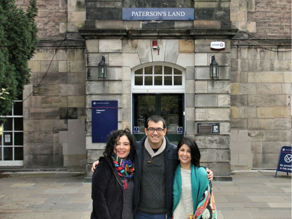 Los profesores Claudia Collado, Matías Faúndez y Daniela Castillo