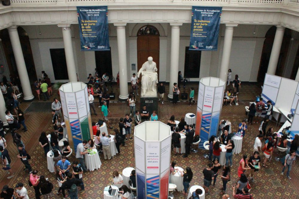 La Casa Central nuevamente será el centro de operaciones que recibirá a todos quienes necesiten hacer trámites presenciales, aclarar dudas o recibir orientación para matricularse.