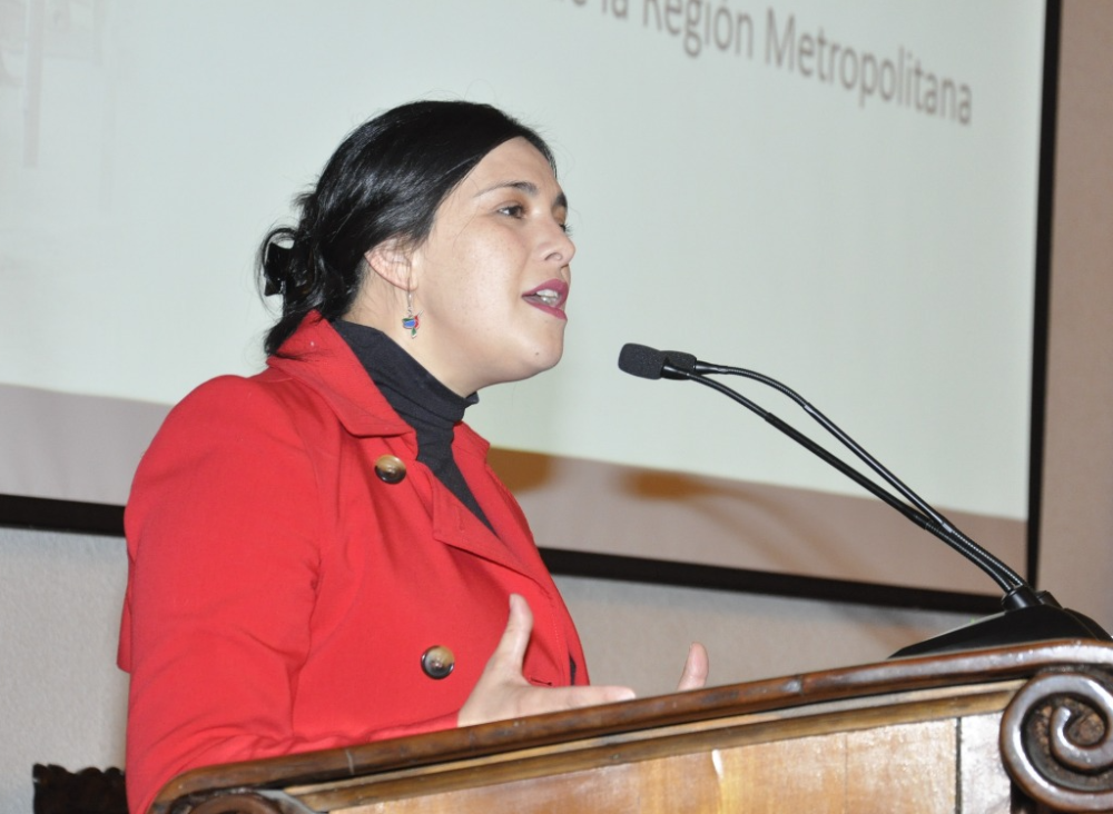La diputada Karol Cariola dictó la conferencia “Liderazgo y abogacía en salud de las mujeres desde la política pública”