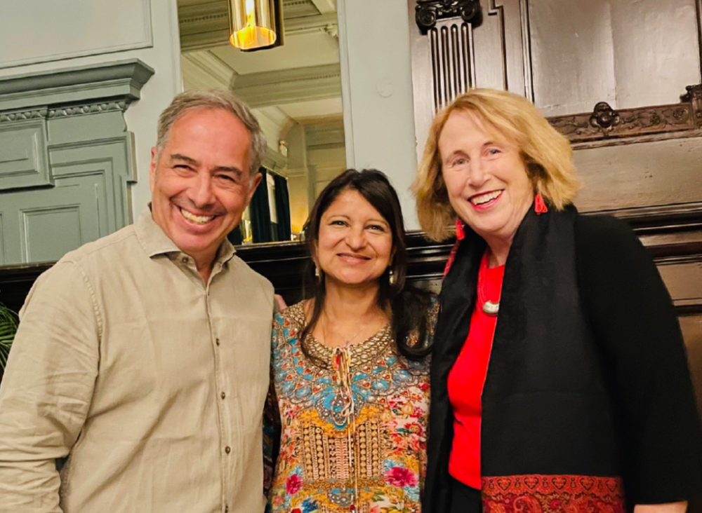 La Comisión del Futuro de la Medicina Académica del BMJ: doctores Miguel O'Ryan, Sonia Saxena y Fran Baum