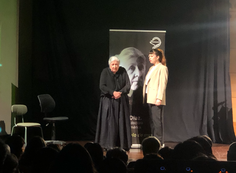 "Eloísa" está protagonizada por las actrices Ana Reeves y Andrea García Huidobro