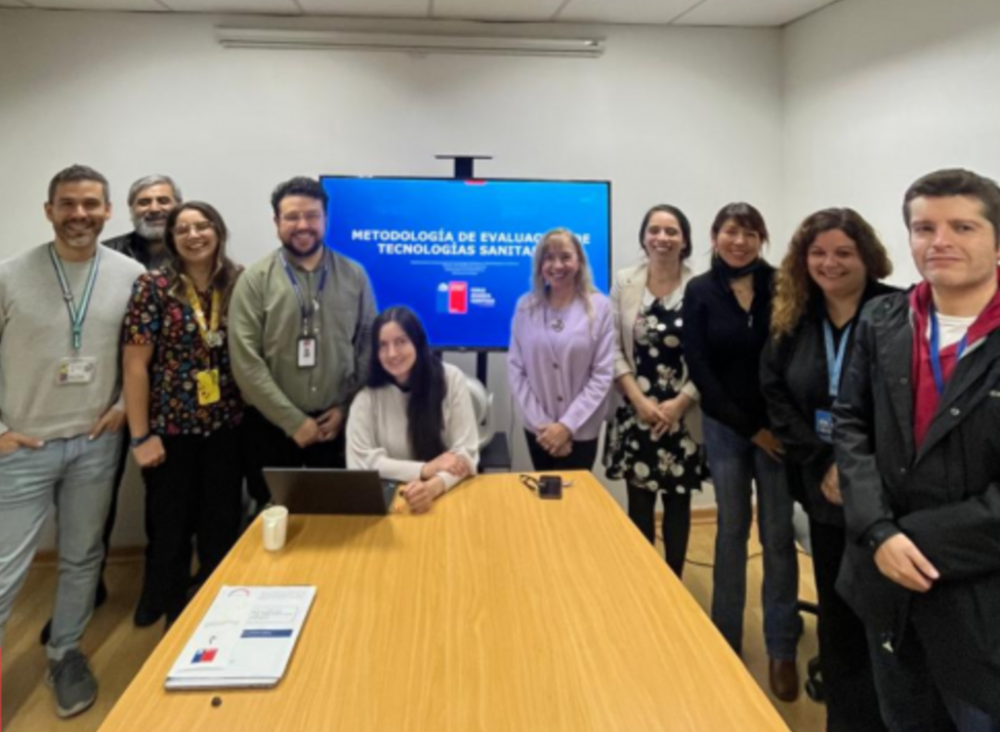 Docentes de Fonoaudiología profundizan en procesos de evaluación de tecnologías sanitarias 