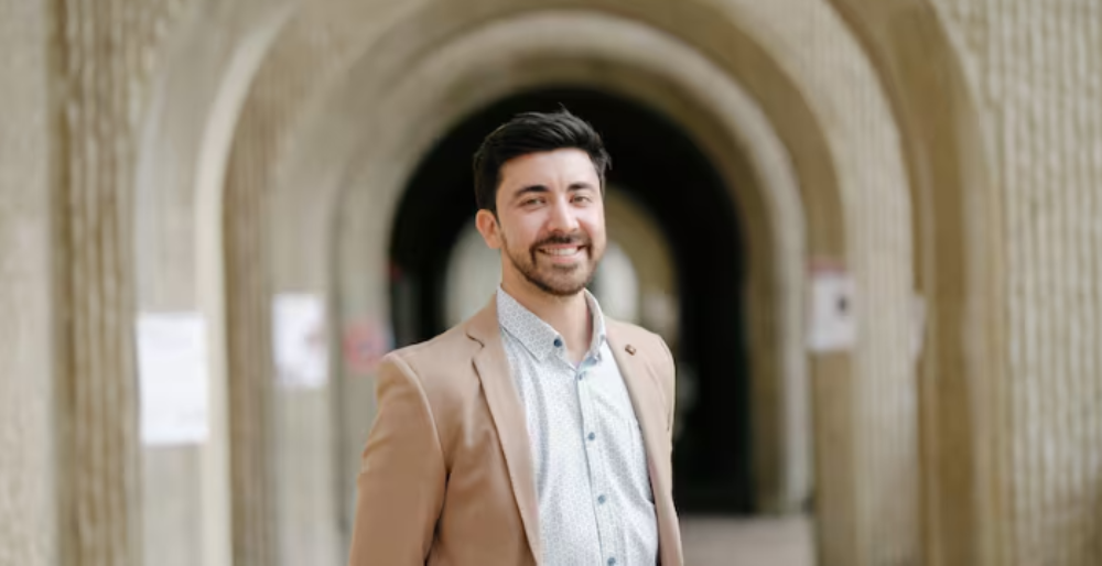 El doctor Marcos Rojas se desempeña en el Chariot Lab de la Universidad de Stanford, donde creó Clinical Mind AI. 