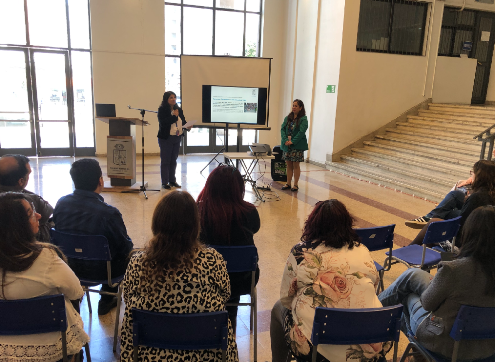 La Doctora Viviana Guajardo expresó que “este espacio busca visualizar, reflexionar y movilizar acciones correctas en torno al bienestar de nuestra comunidad universitaria"