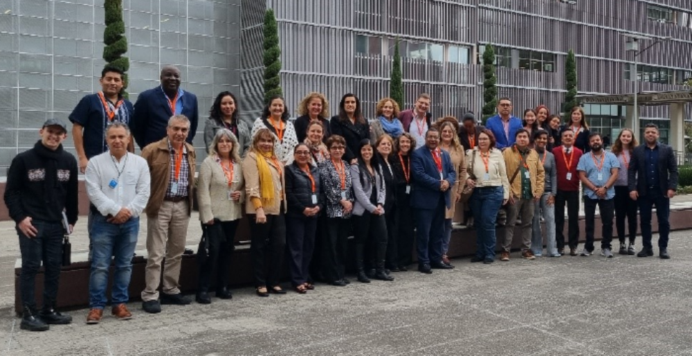 La reunión convocó a representantes de 21 países iberoamericanos. 