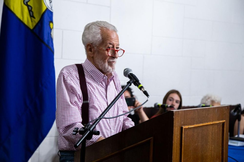 "Esta obra nos permite traer a nuestra época a Olga Poblete, su enseñanzas y los caminos abiertos", agregó Humberto Espinosa.