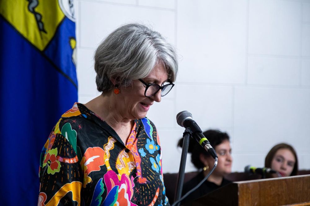 "Su legado nos convoca, especialmente hoy, a cuidar la verdad histórica y a defender sin ambigüedades los derechos humanos”, destacó Pilar Barba.