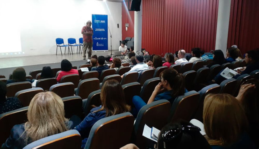 Mario Bugueño presenta algunos resultados en la comuna de Buin. 