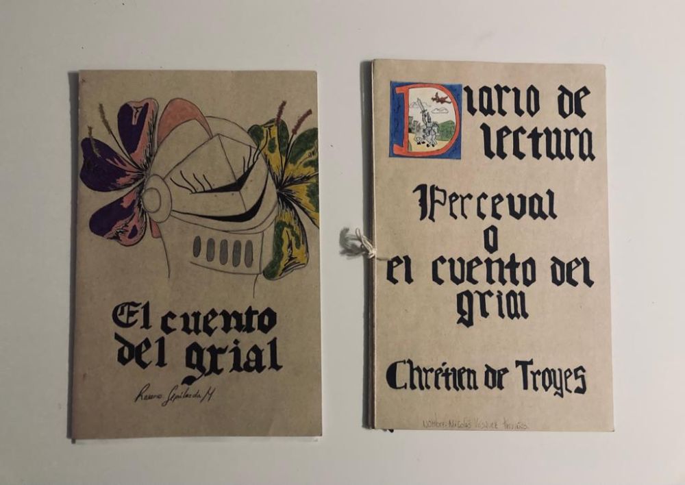 Dos portadas de los "diarios de lectura", hechos a mano, donde se lee "El cuento del grial" y "Diario de lectura Perceval o el Cuento del Grial"