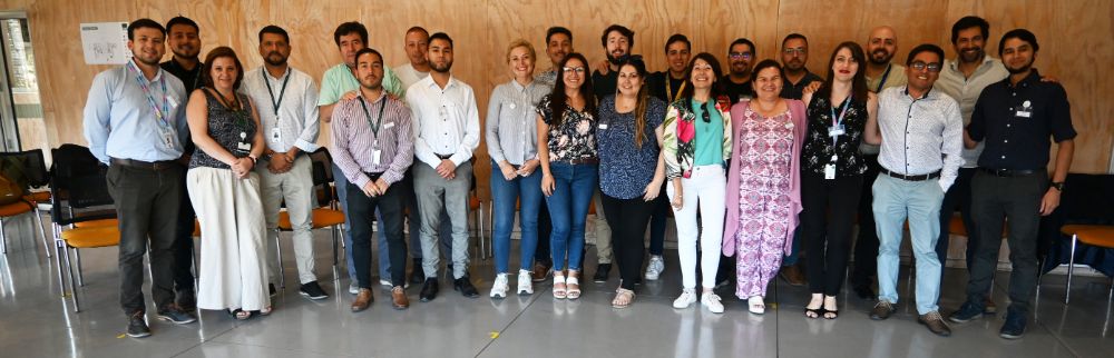 Foto grupal de los/as Prevencionistas de Riesgos de la Universidad de Chile