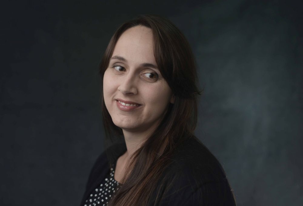 Hillary Hiner, Dra. en Historia de la Universidad de Chile, académica en el Departamento de Trabajo Social de la Universidad de Chile, y perteneciente al Núcleo de Diversidades y Género: Abordajes Feministas Interseccionales de FACSO