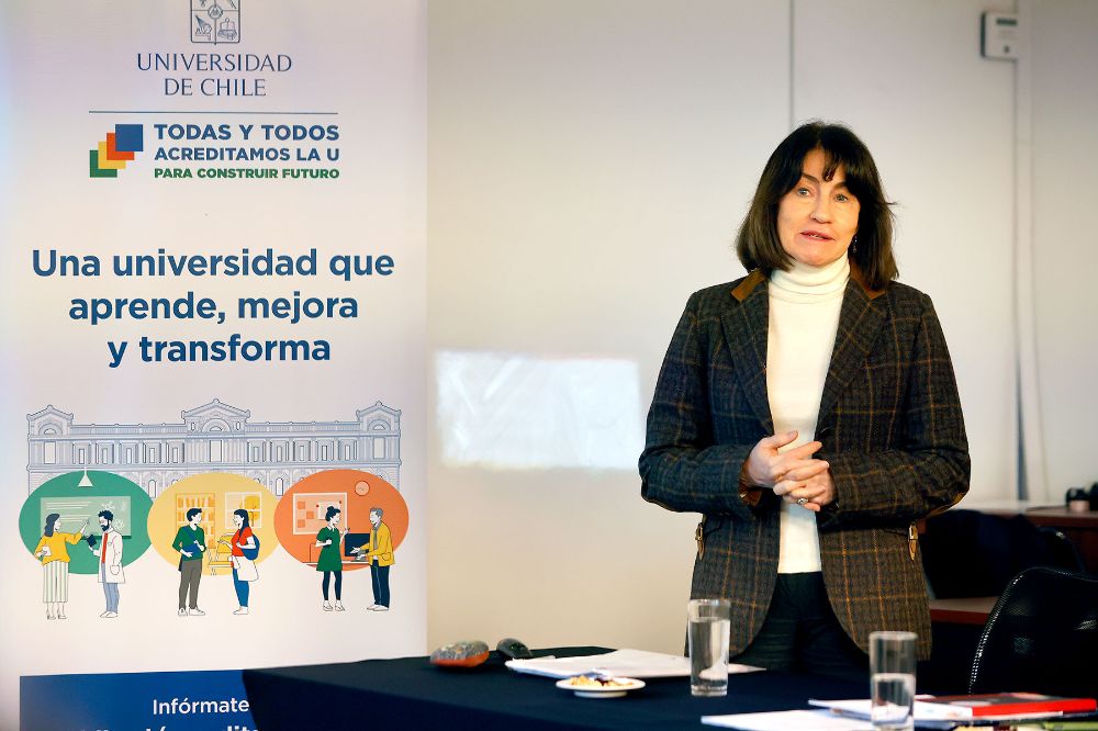 Estos últimos siete años han sido de avance para la Universidad, fortaleciendo su estructura y funcionamiento. Por ejemplo, se creó la Dirección de Desarrollo Académico; las Facultades de Gobierno y de Comunicación e Imagen; se aprobaron 9 políticas; se crearon 8 carreras de pregrado, 3 programas de Doctorado, 23 de Magíster y 6 especialidades del área de la salud, entre otros avances.