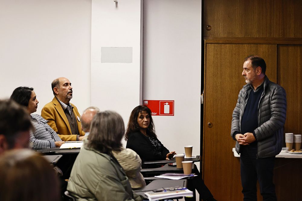 "La autoevalación y la acreditación son procesos esenciales que permiten analizarnos críticamente hacia nuestro interior, identificar debilidades y avanzar en mejoras que fortalezcan nuestra institución”, sostuvo el decano Pablo Richter