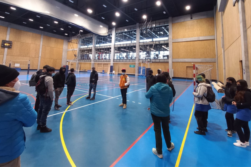 Parte del recorrido incluyó la visita a los espacios deportivos.