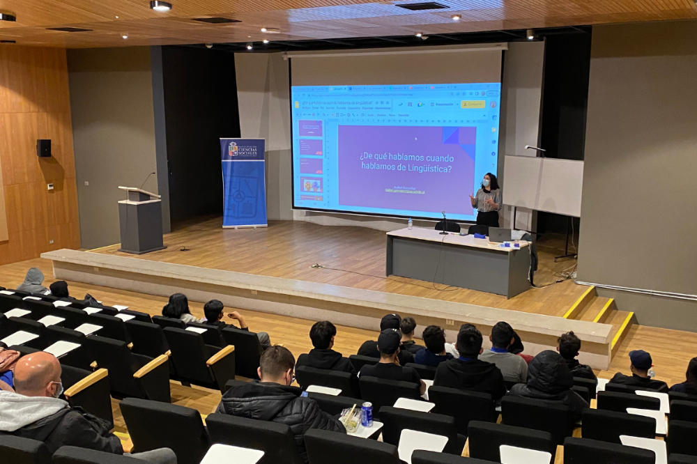  alumni Isabel González.