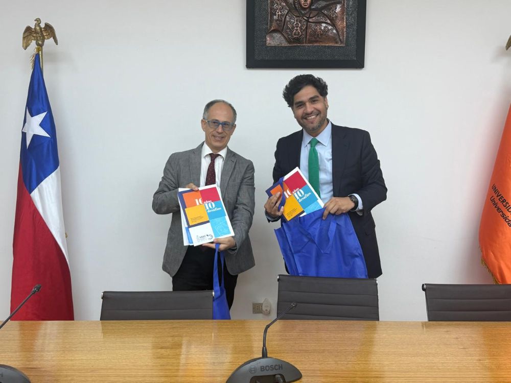 Ambas instituciones se comprometieron en compartir sus criterios de respuesta y atención estudiantil